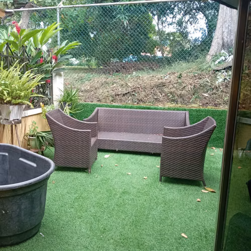 CASA en Condado del Rey OPORTUNIDAD / SEMI-AMOBLADO / 3 REC / PISCINA