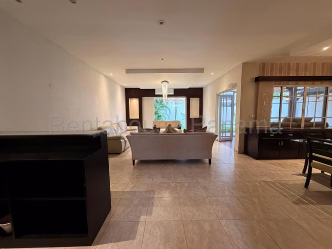 Casa en Alquiler Palmeras del Este Costa del Este 27YCG1436 - Imagen 4