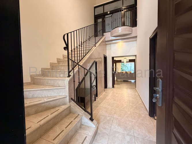 Casa en Alquiler Palmeras del Este Costa del Este 27YCG1436 - Imagen 3