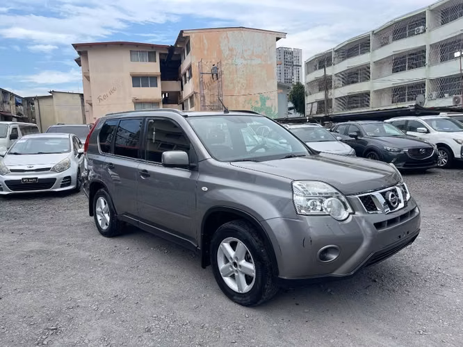 NISSAN XTRAIL 2012 AUTOMATICO - Imagen 2