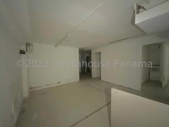 Local Comercial de 293 mt2 en Venta en Albrook 27PPM1389 - Imagen 9