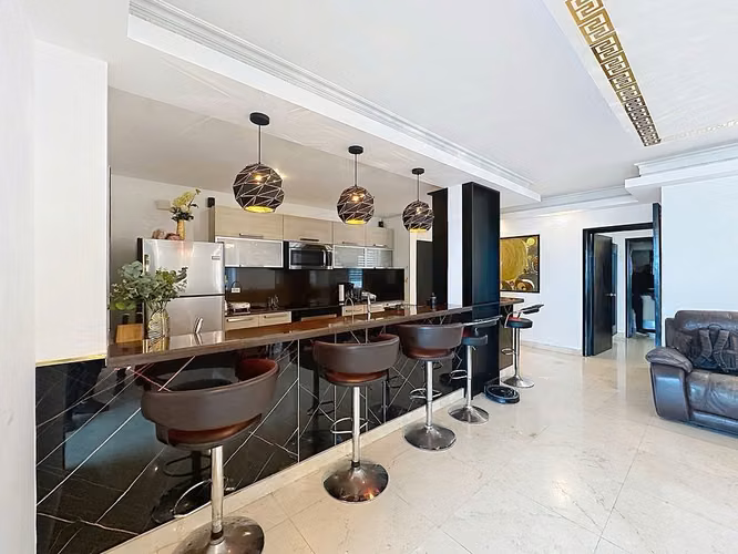 Alquiler de Apartamento en avenida balboa PH Villa del Mar - Imagen 5