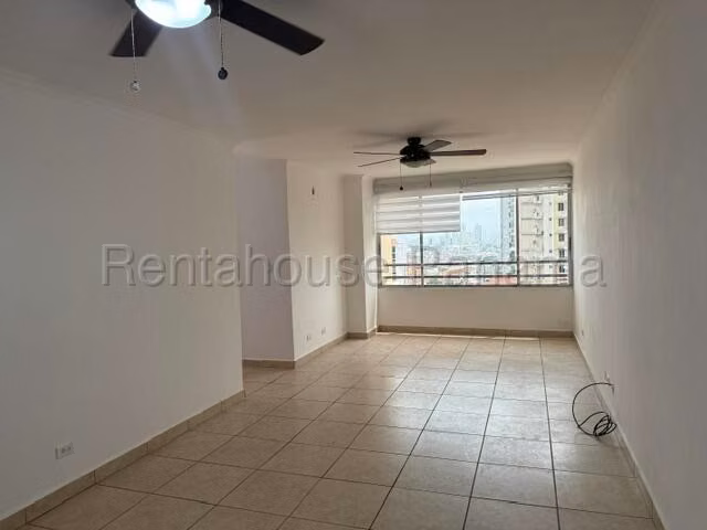 Alquiler de Apartamento en Hato Pintado J1387GRR
