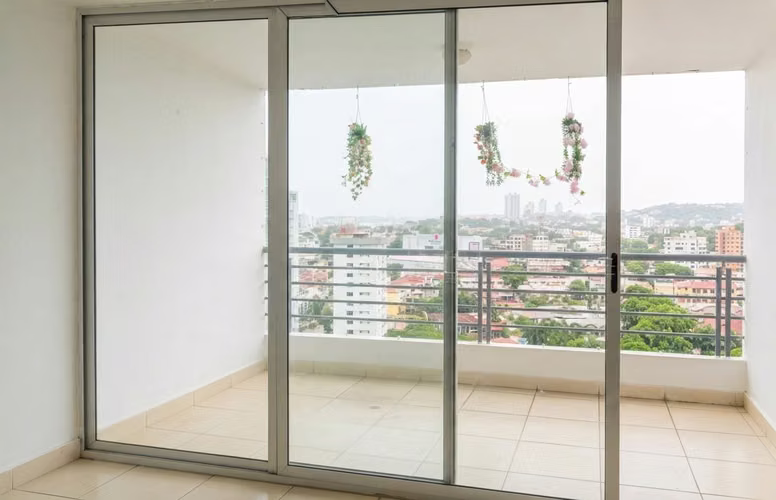 . Apartamento en La Loma I linea blanca I 2 Rec I con balcon y 2 parking - Imagen 3
