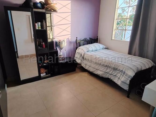 Se Vende Casa en Vista Alegre YDU - Imagen 11
