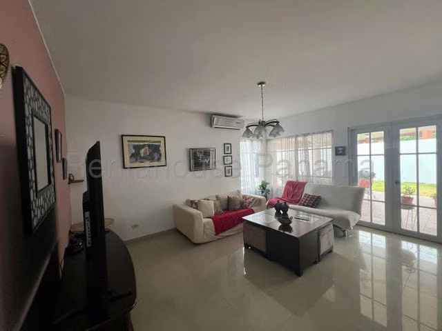 Venta de Casa Palmeras del Este Costa del Este 26YCG6913 - Imagen 6