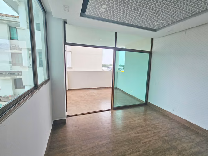 Venta de Apartamento en PH Costamare - Costa Sur. Haga una oferta - Imagen 7