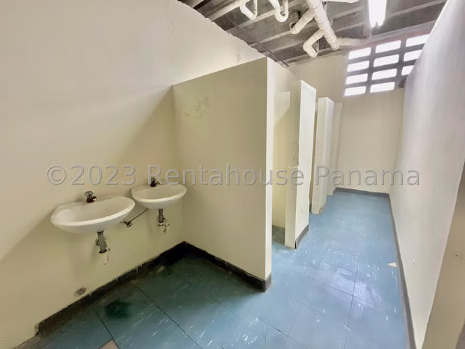 Se Vende Negocio en De Icaza MDV27-1396