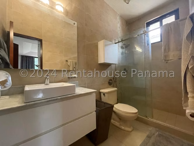 Vendo Casa en Clayton LC25-1756 - Imagen 11