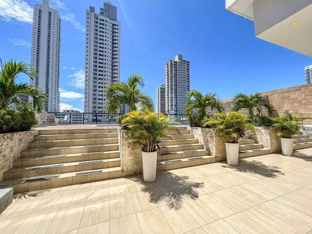 ALQUILER DE APARTAMENTO AMOBLADO EN BELLA VISTA CON VISTA AL MAR - Imagen 17