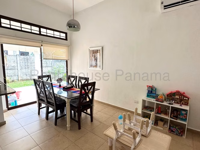 VENTA DE CASA EN ARRAIJAN DDB26-2313 - Imagen 2