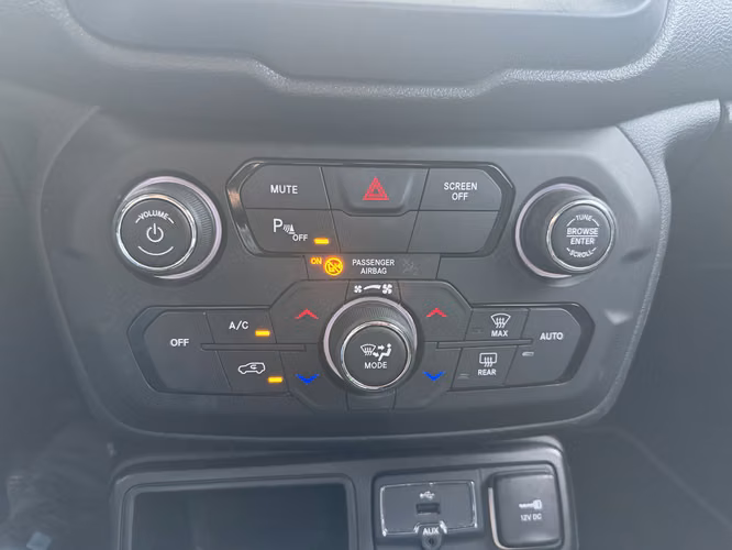 JEEP RENEGADE 2020 - Imagen 7