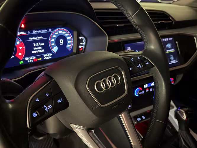 AUDI Q3 2023