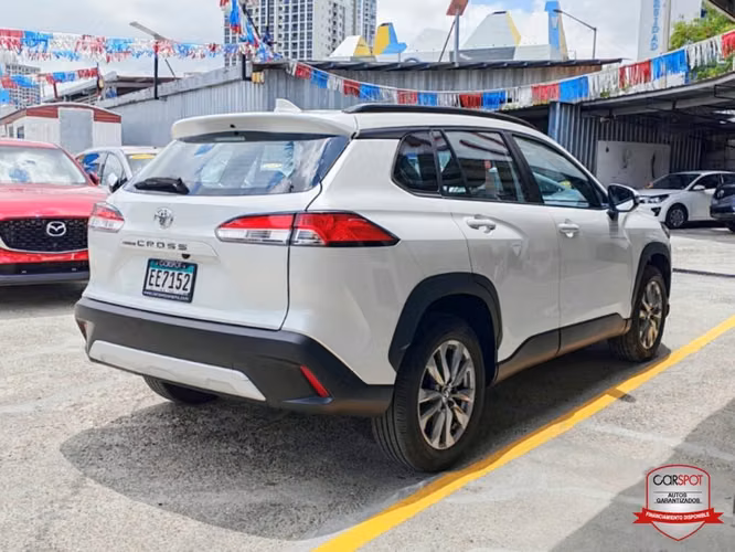 Toyota Corolla Cross 2023 Automática EE7152 - Imagen 3