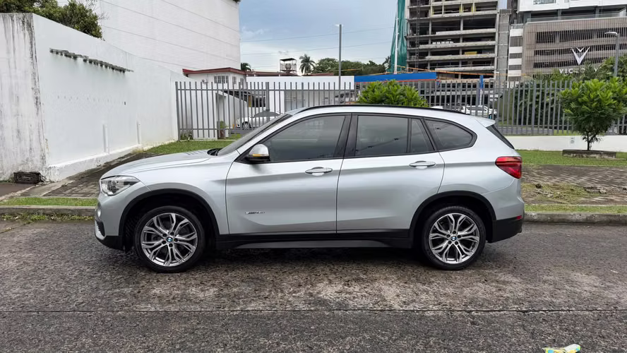 BMW X1 Del 2016 EXCELENTE CONDICIONES - Imagen 2