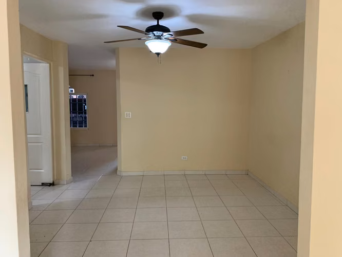 Se Vende Amplia Casa en Villa Serena – Villa Zaita - Imagen 7