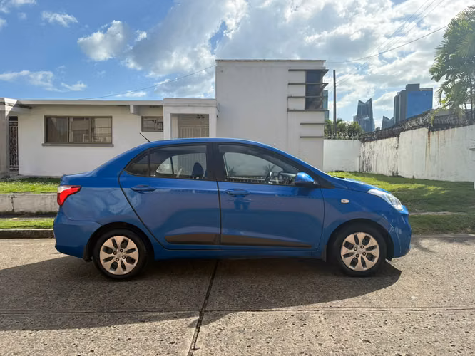 HYUNDAI GRAND I10 - Imagen 4