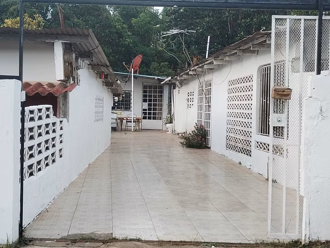 Venta de Propiedad con Alto Potencial de Inversión – Vía Principal El Coco