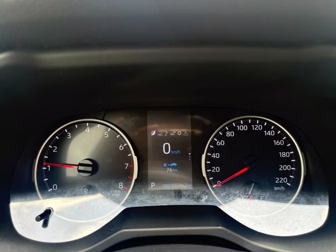 TOYOTA RAV4 2023 - Imagen 10