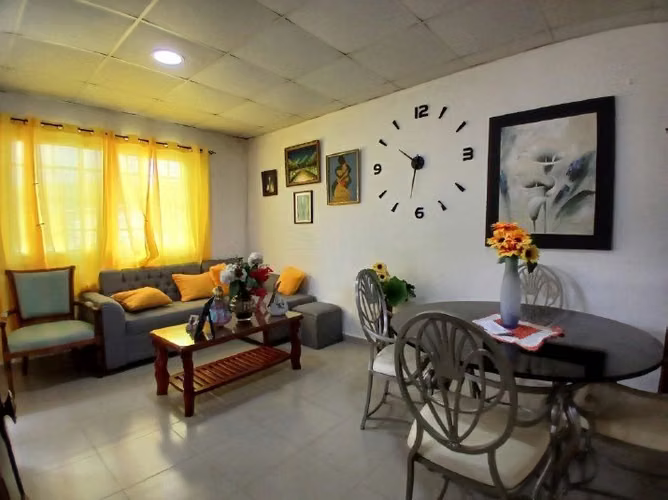 Casa en Venta – Praderas de San Lorenzo - Imagen 2