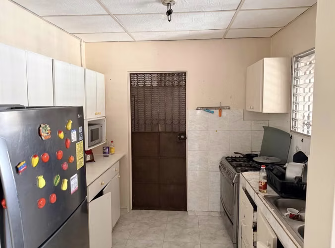 SAN ANTONIO / AMUEBLADA · A/C /  · 205M² · 3 REC - Imagen 3