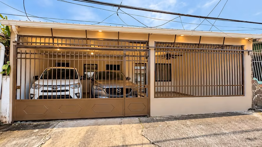 DON BOSCO | CASA REMODELADA LISTA | 3 RECÁMARAS | $1,100