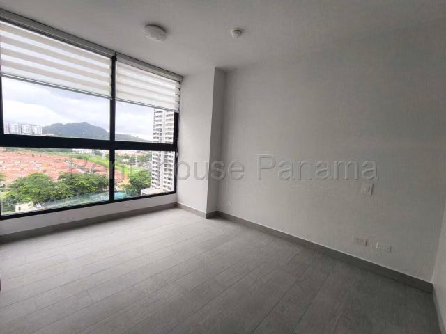 Alquiler de moderno apartamento e Altos de Panamá