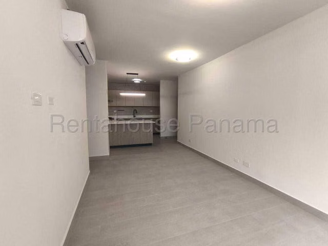 Alquiler de moderno apartamento e Altos de Panamá