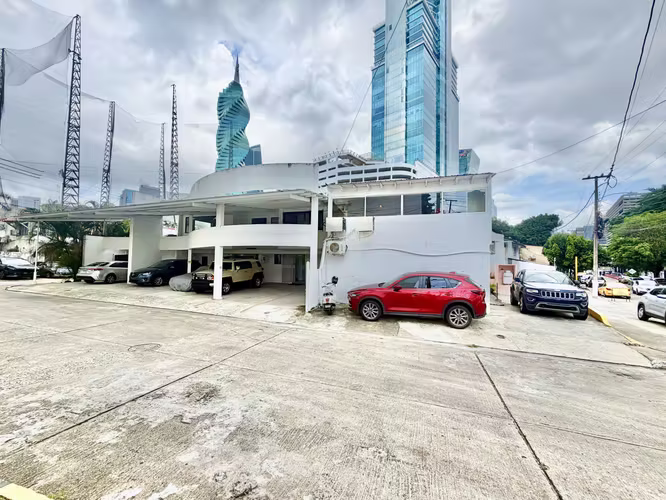 Alquila Oficina En Casa Comercial Cerca A Multi Plaza