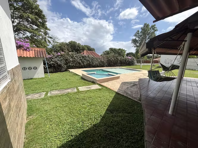 En venta: Casa de Playa con piscina privada en Coronado - Imagen 4