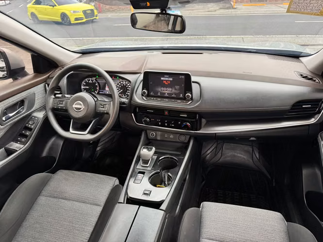 NISSAN X-TRAIL 2023 GARANTIA DE AGENCIA - Imagen 11