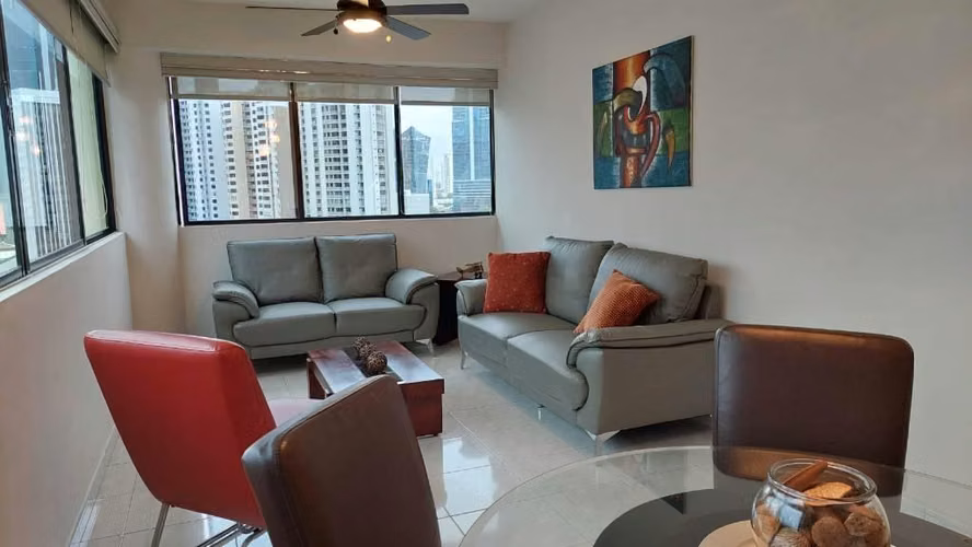 Alquiler de apartamento amoblado - Imagen 3