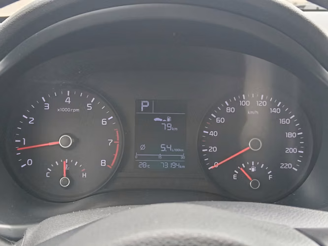 Kia Rio 2020 Automatico - Imagen 8
