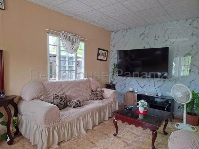 VENTA DE CASA EN CHORRERA ABS