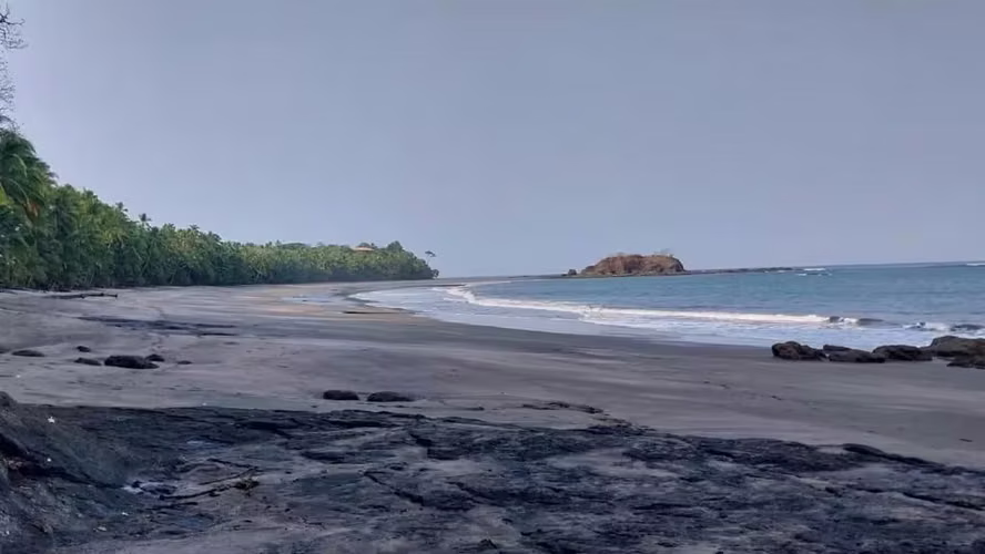 Casa Frente al Mar en Venta en Playa La Barra / Playa Morrillo