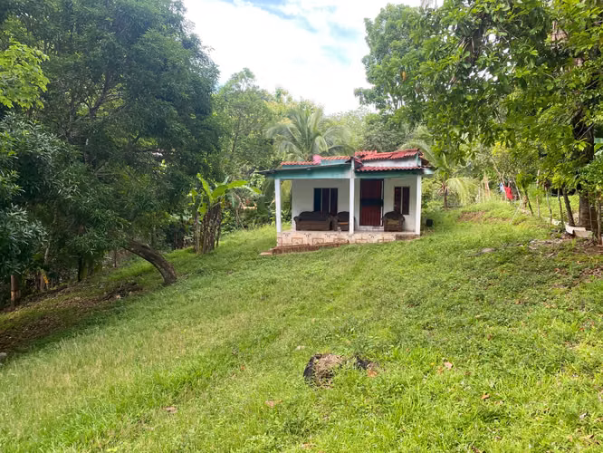 Propiedad de 3,919.5 m² en Venta en Santa Catalina, Veraguas – A Pasos de la Playa
