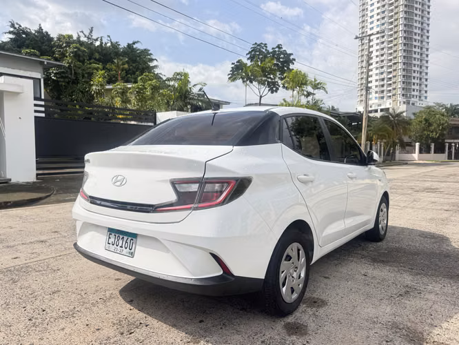 Hyundai Gran i10 2024