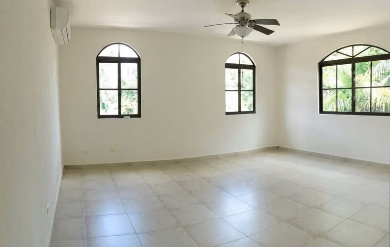 Casa en Clayton  Residencial privado I Amplia y Elegante Con patio - Imagen 7