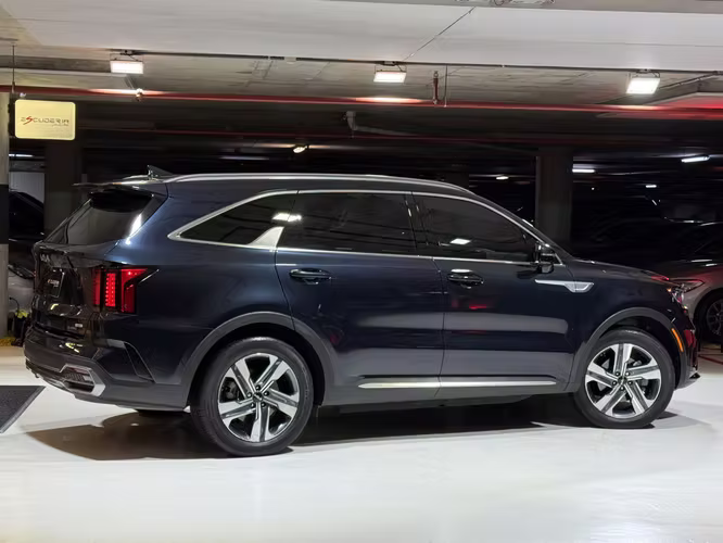 KIA SORENTO HÍBRIDA 2024 - Imagen 6