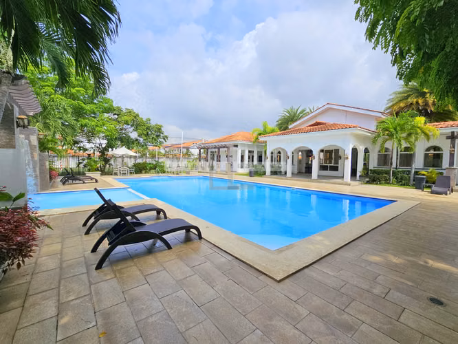 Alquiler de Hermosa Casa Amoblada en PH Quintas de Versalles - Imagen 16