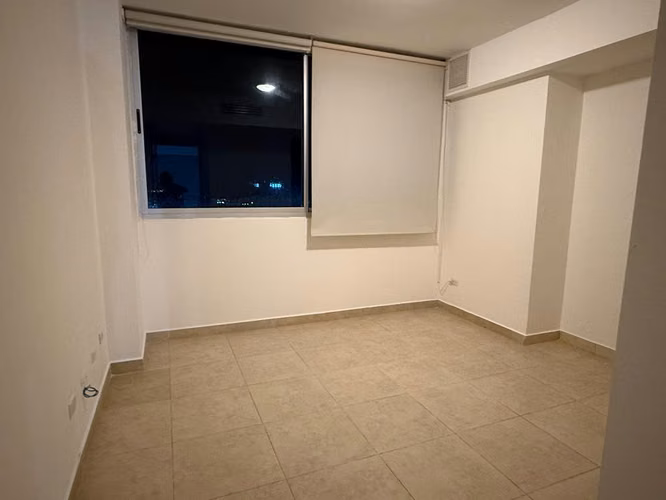VENTA | Amplio Apartamento con Vista al Mar - Imagen 5