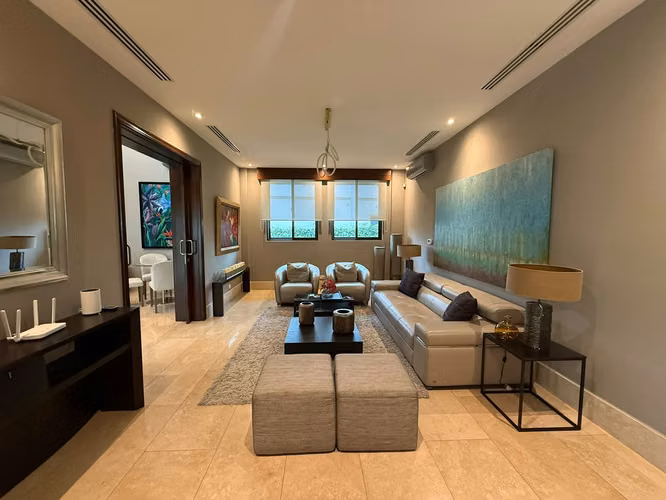 Venta de Casa en Fairway Estates, Santa María - Imagen 4