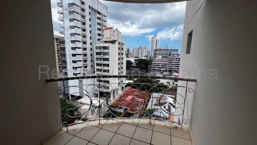 VENTA Apartamento de 129m2 en El Carmen AMD - Imagen 5