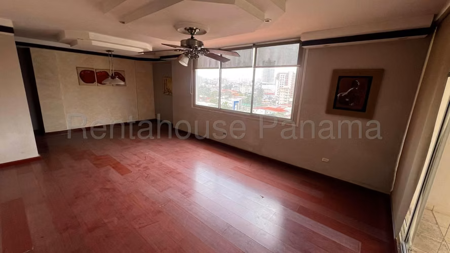 VENTA Apartamento de 129m2 en El Carmen AMD - Imagen 4