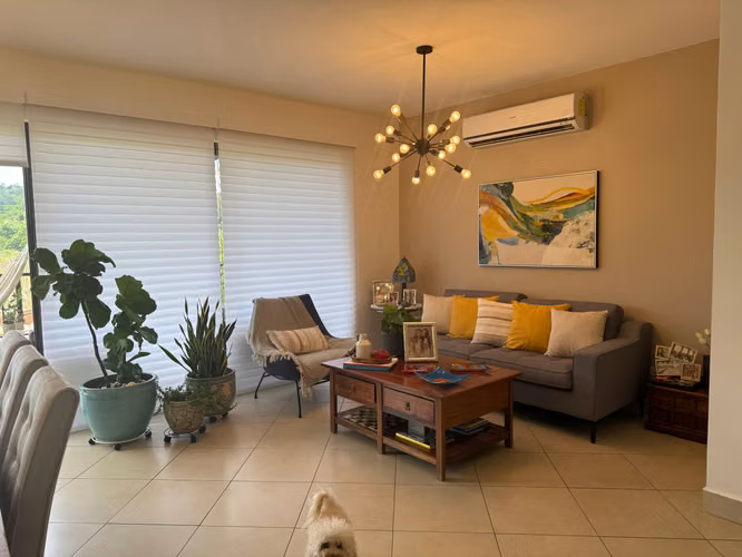 Embassy Club. 276mts 3r 3.5b den $4000.00neg - Imagen 7