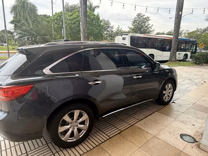 Acura MDX Del 2016 EXCELENTE CONDICIONES - Imagen 13