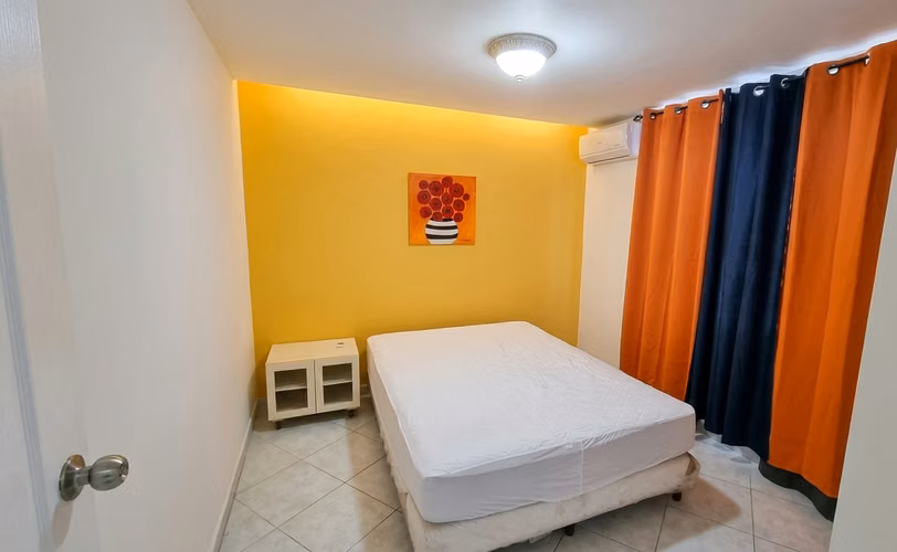 Apartamento en El Carmen I con amplios espacio y ubicación premium - Imagen 7
