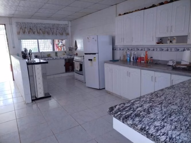 Se renta por corta estancia, casa amueblada - Imagen 3