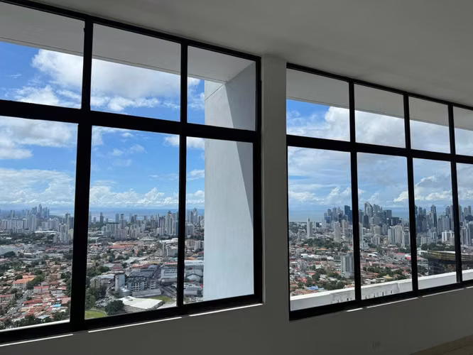 Apartamento en Dos Mares Amplios Espacios Con 4 Recamaras Y 4 Parking - Imagen 15