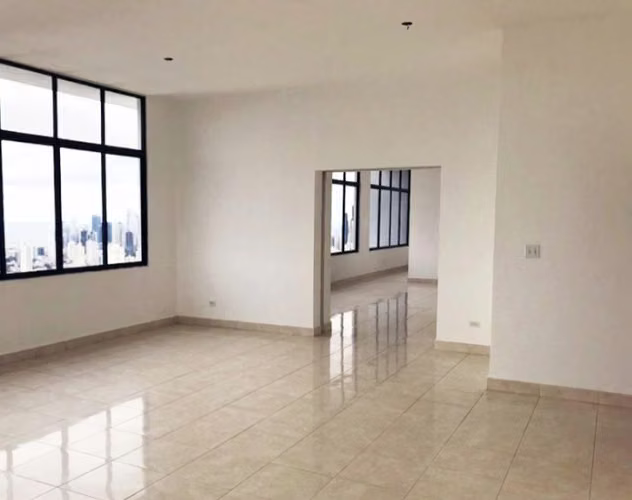 Apartamento en Dos Mares Amplios Espacios Con 4 Recamaras Y 4 Parking - Imagen 9